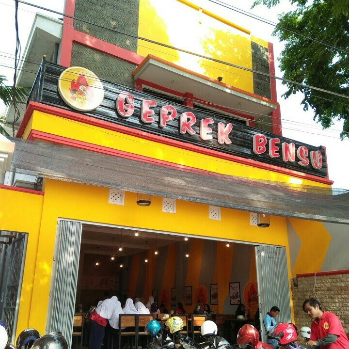 geprek bensu cab lombok timur
